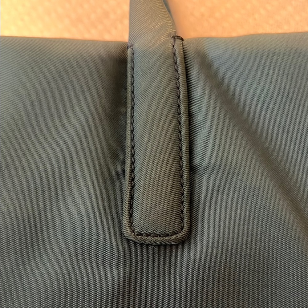 Flawed Prada Tessuto City Nylon Tote Bag Sophisticated Design Iridescent accents - Picture 17 of 17